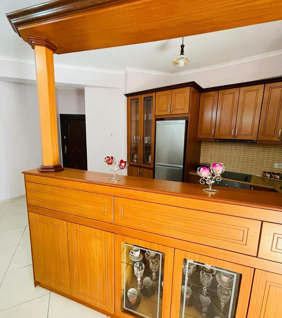 Durmishi Big Apartment Sarande